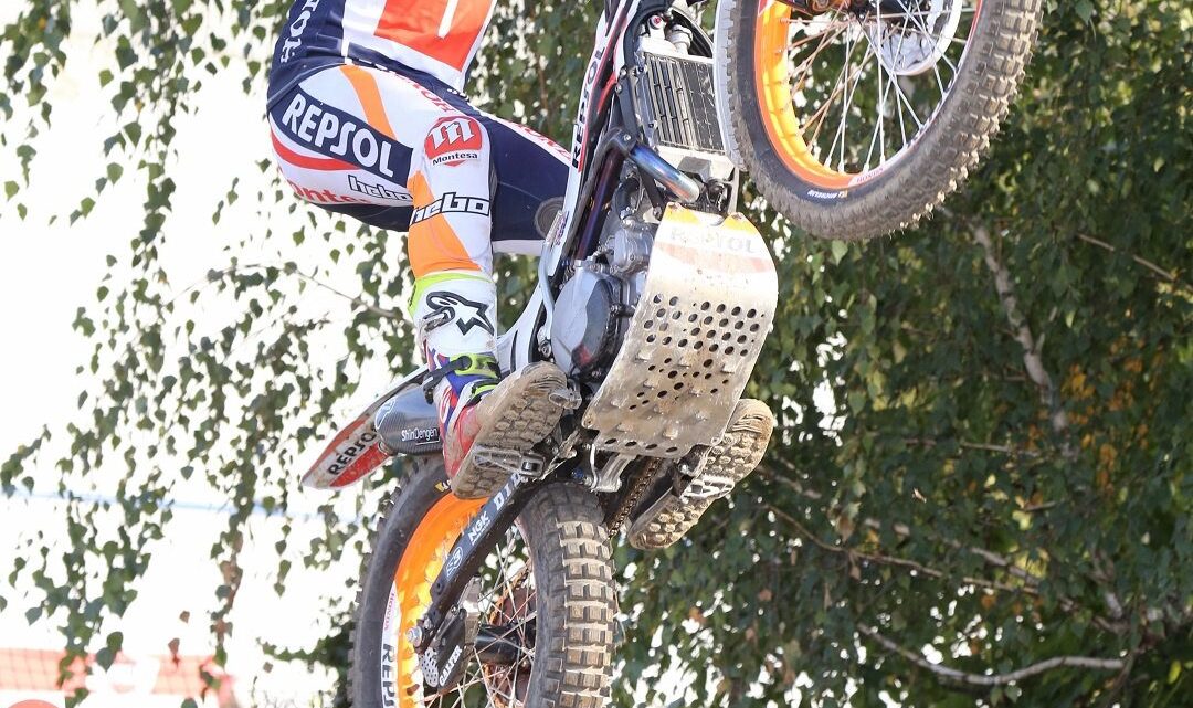 Matteo Grattarola, Toni Bou e Pau Martinez campioni del mondo nella prima giornata del Gp d’Italia di Lazzate Matteo Grattarola, Toni Bou e Pau Martinez campioni del mondo nella prima giornata del Gp d’Italia di Lazzate