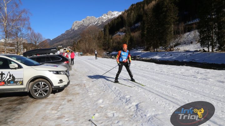 Allenarsi per la SSDT terminando i 70 km della Marcialonga di sci di fondo.Il diario e la galleria fotografica dell’avventura dei trialisti Alessandro Merlo e Jiří Svoboda